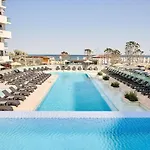 Sea Breeze Apartment In Infinity Beach Resort - Parking